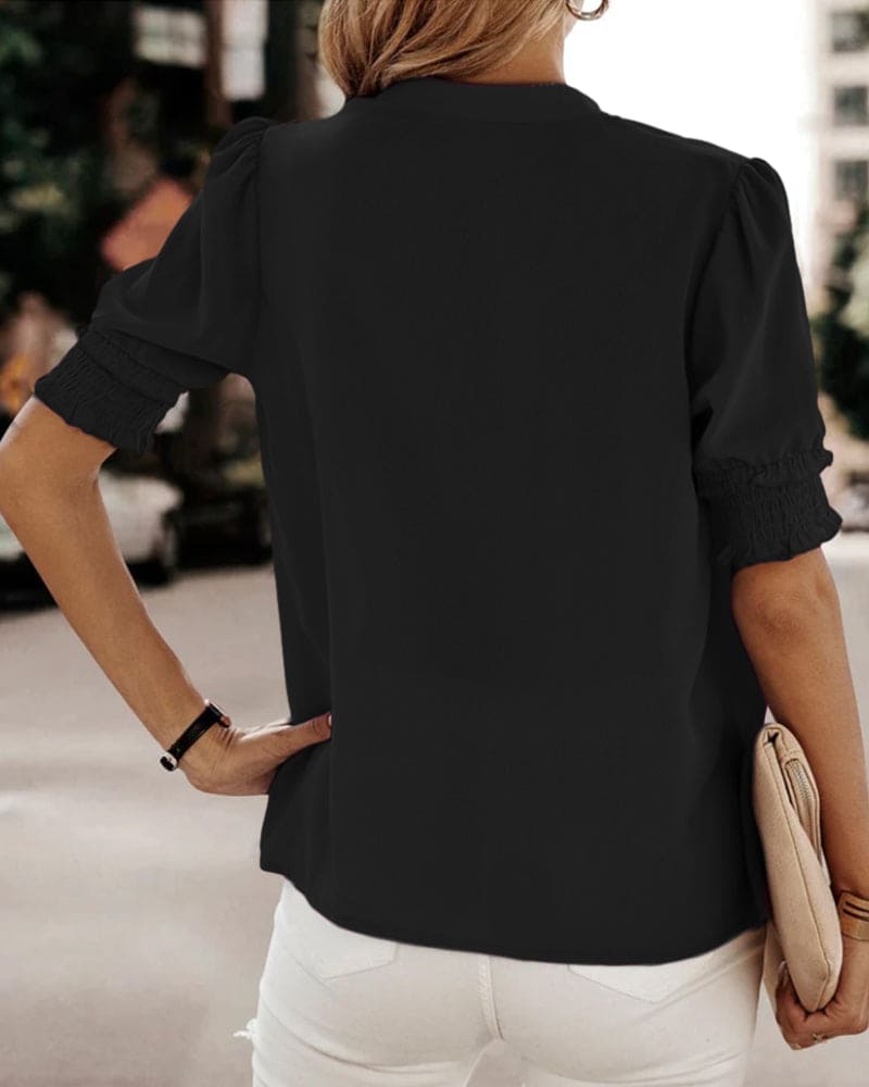 Capucine – Blouse à manches courtes et col en V femme