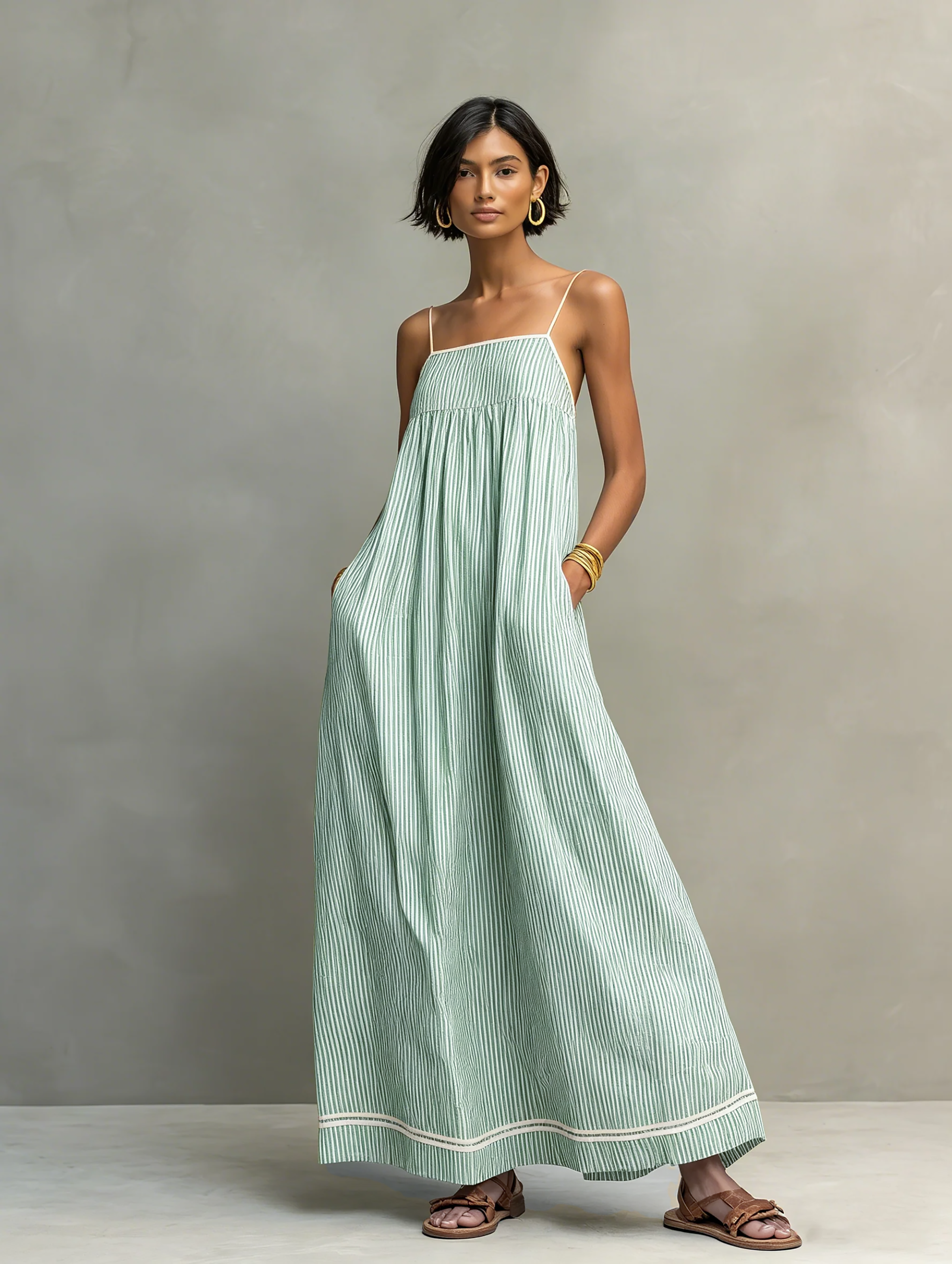 Ophélie – Robe maxi rayée à fines bretelles et liseré femme