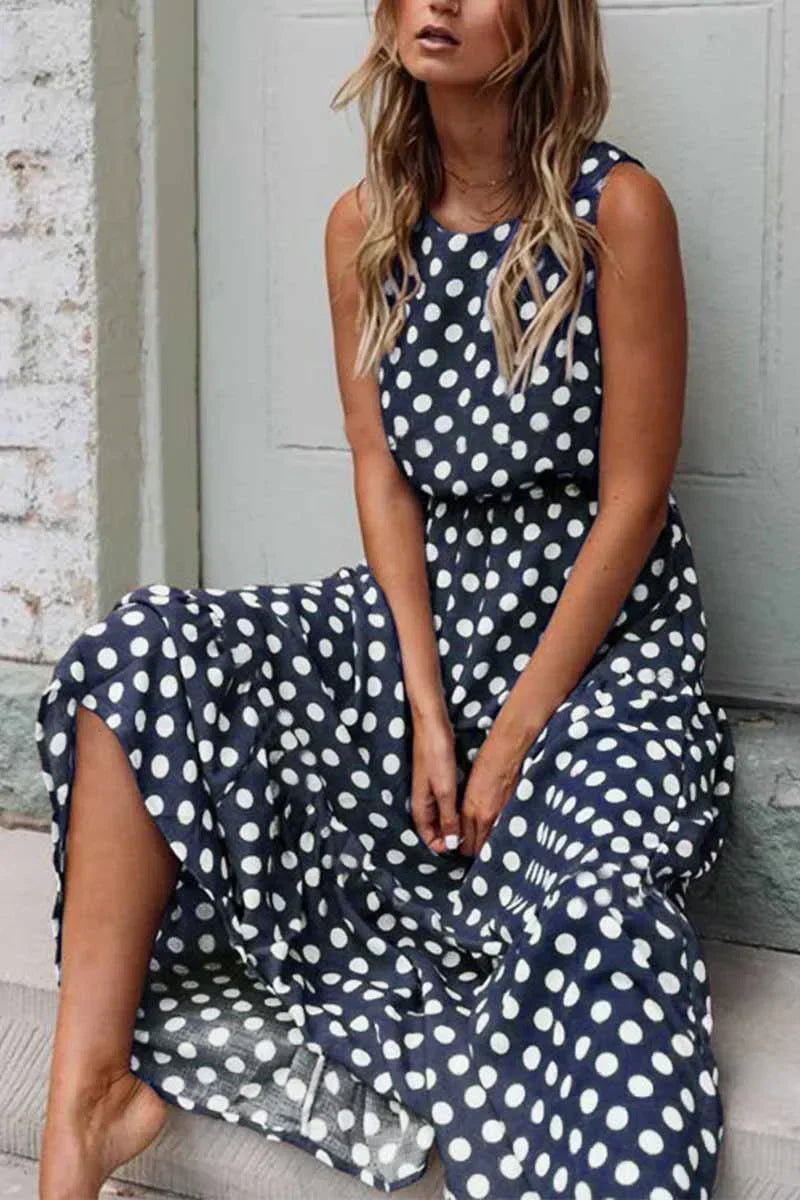 Robe midi à pois sans manches