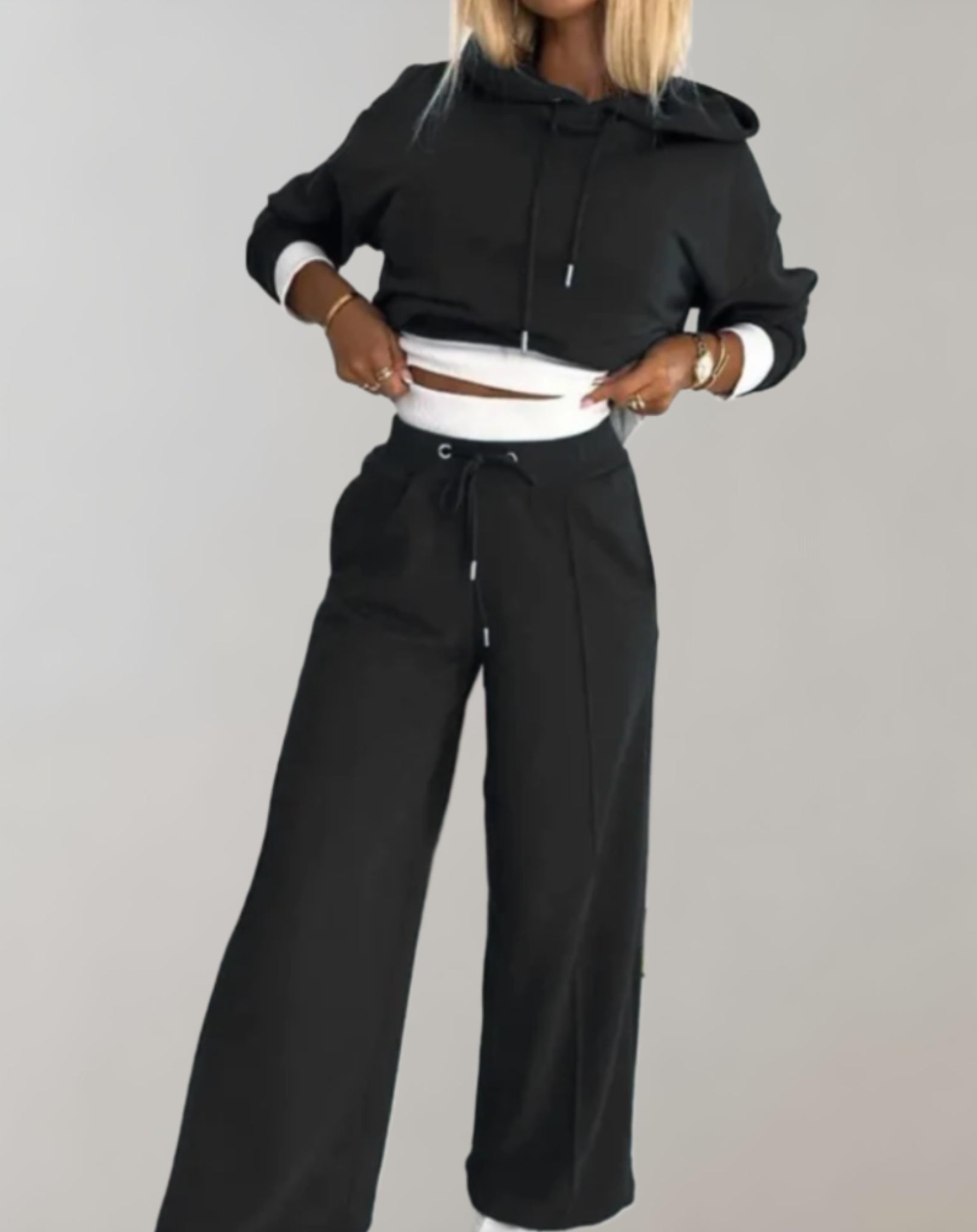 Nina – Survêtement hoodie 2 pièces avec pantalon large femme