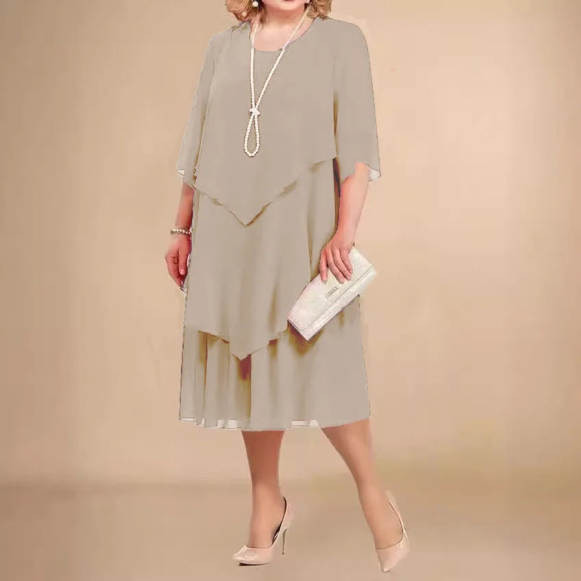 Robe de cocktail midi fluide à effet drapé