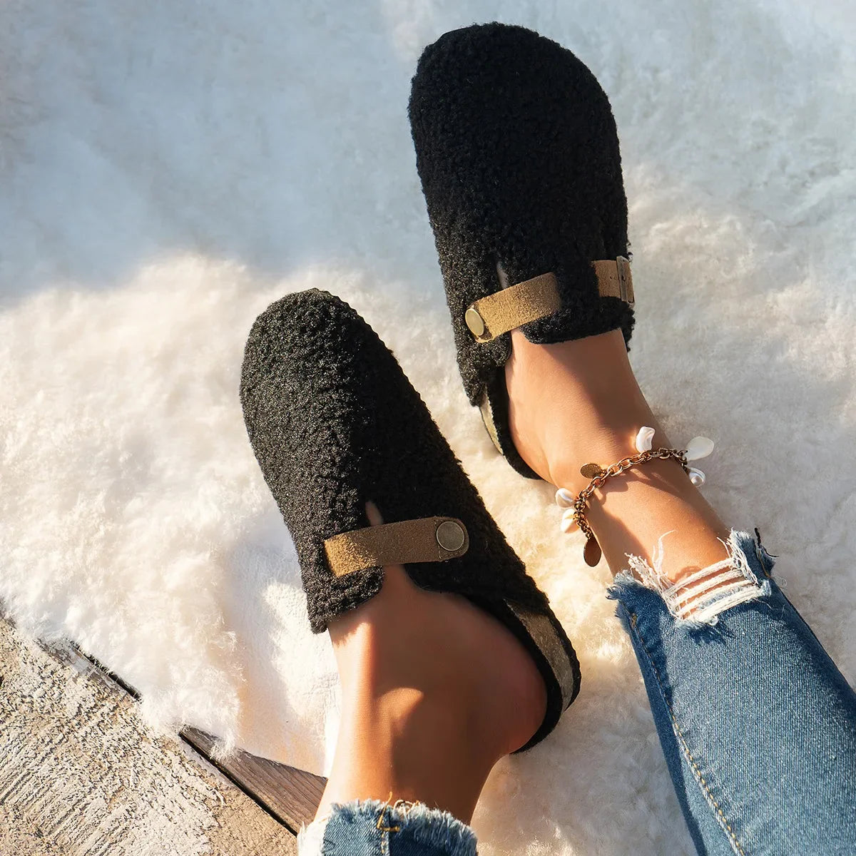 Émilie – Chaussons à enfiler avec boucle femme