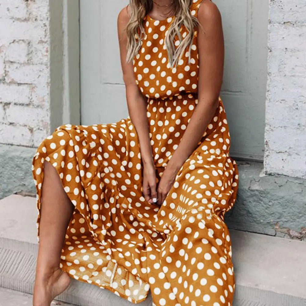 Robe midi à pois sans manches