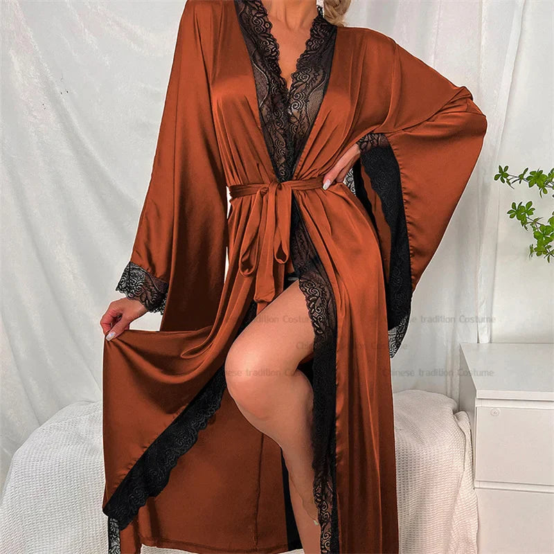 Isabelle – Kimono long en dentelle avec ceinture et manches larges femme