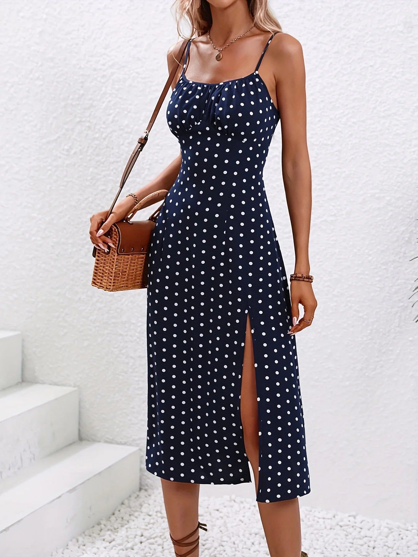 Océane – Robe de plage bohème fleurie à fines bretelles