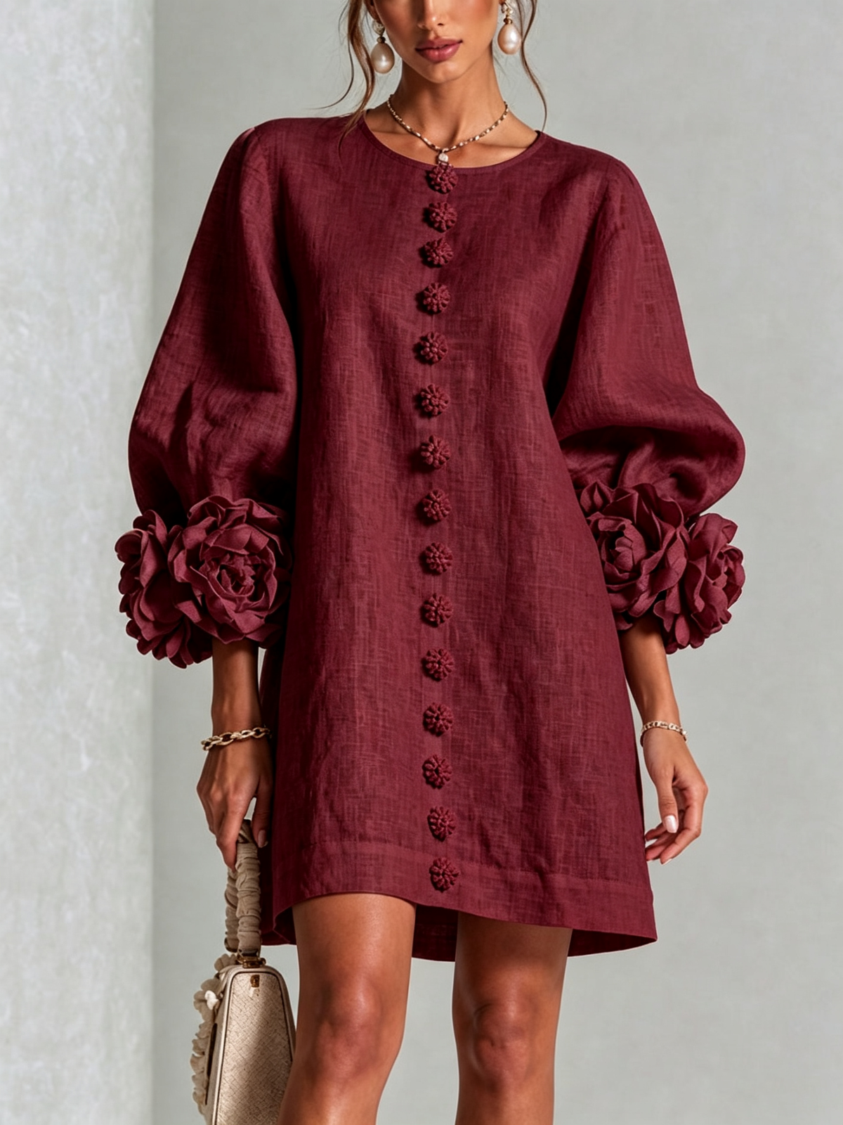 Robe élégante trapèze courte boutonnée à manches bouffantes