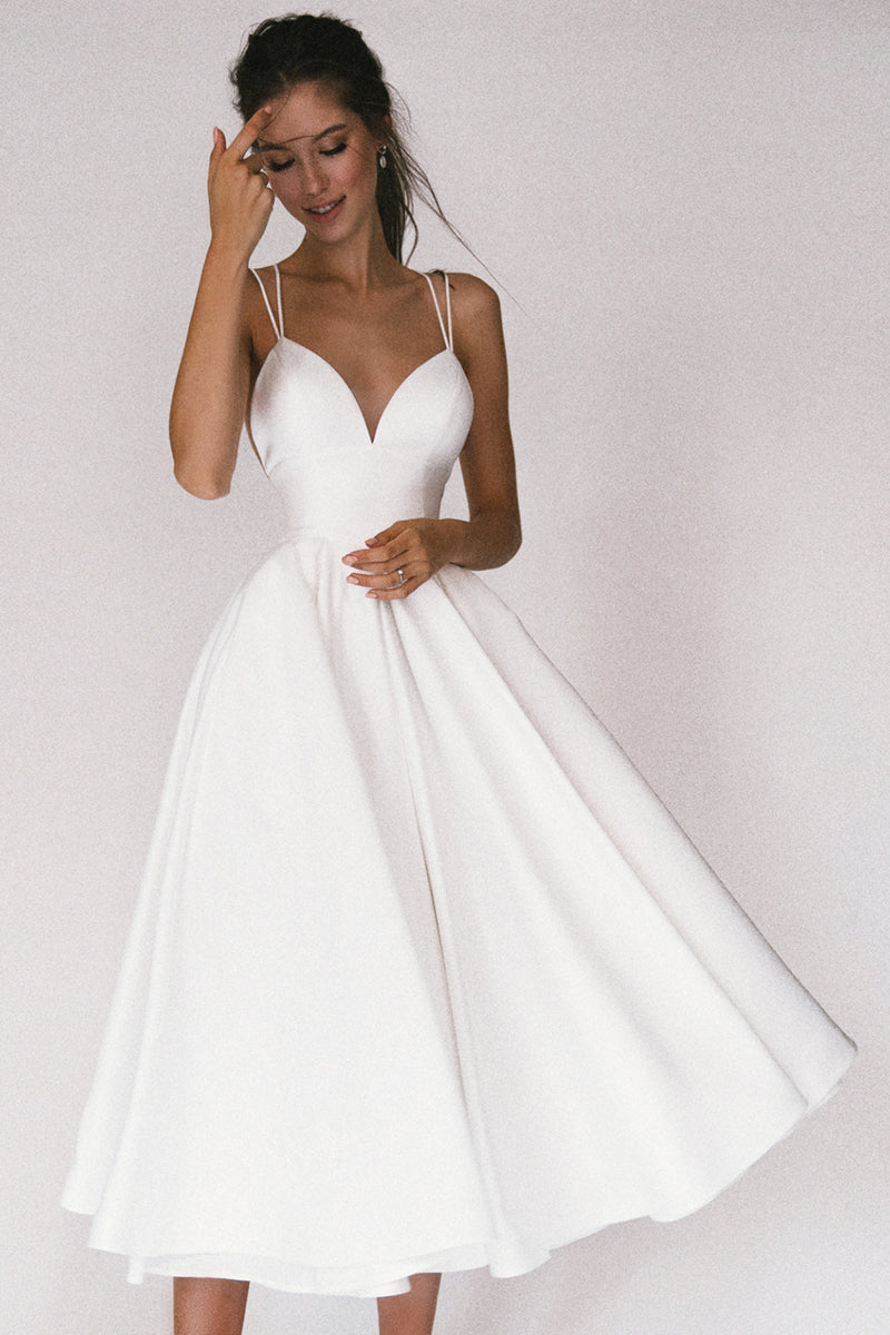 Amélie – Robe midi de soirée à col en V femme