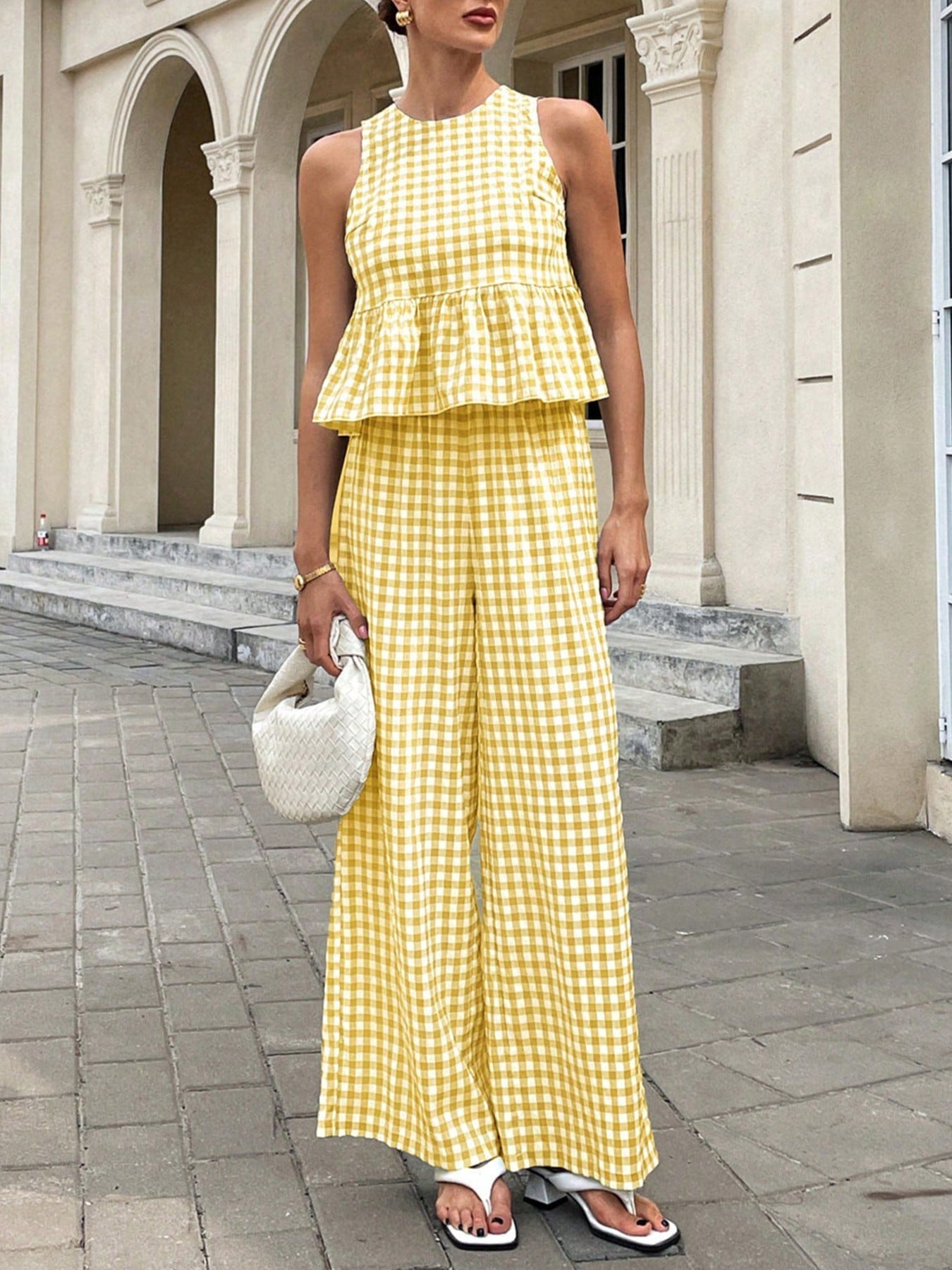 Capucine – Ensemble deux pièces à carreaux vichy : top péplum sans manches et pantalon à jambes larges femme