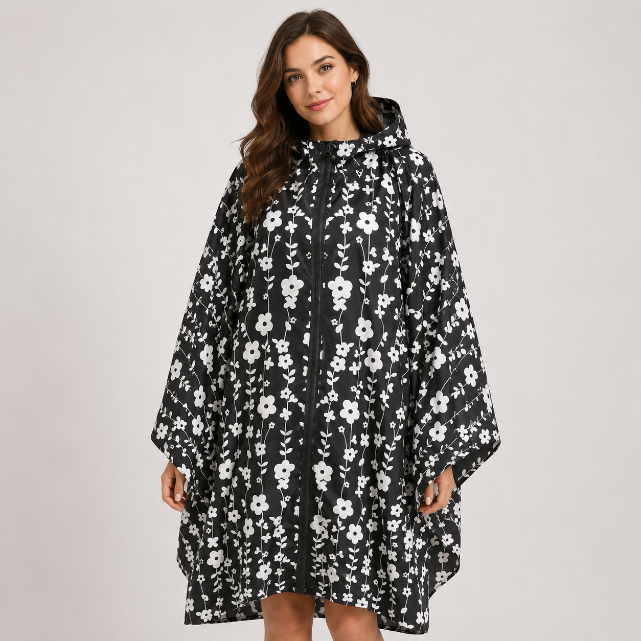 Cape de pluie femme imperméable à capuche avec fermeture éclair et imprimé 1