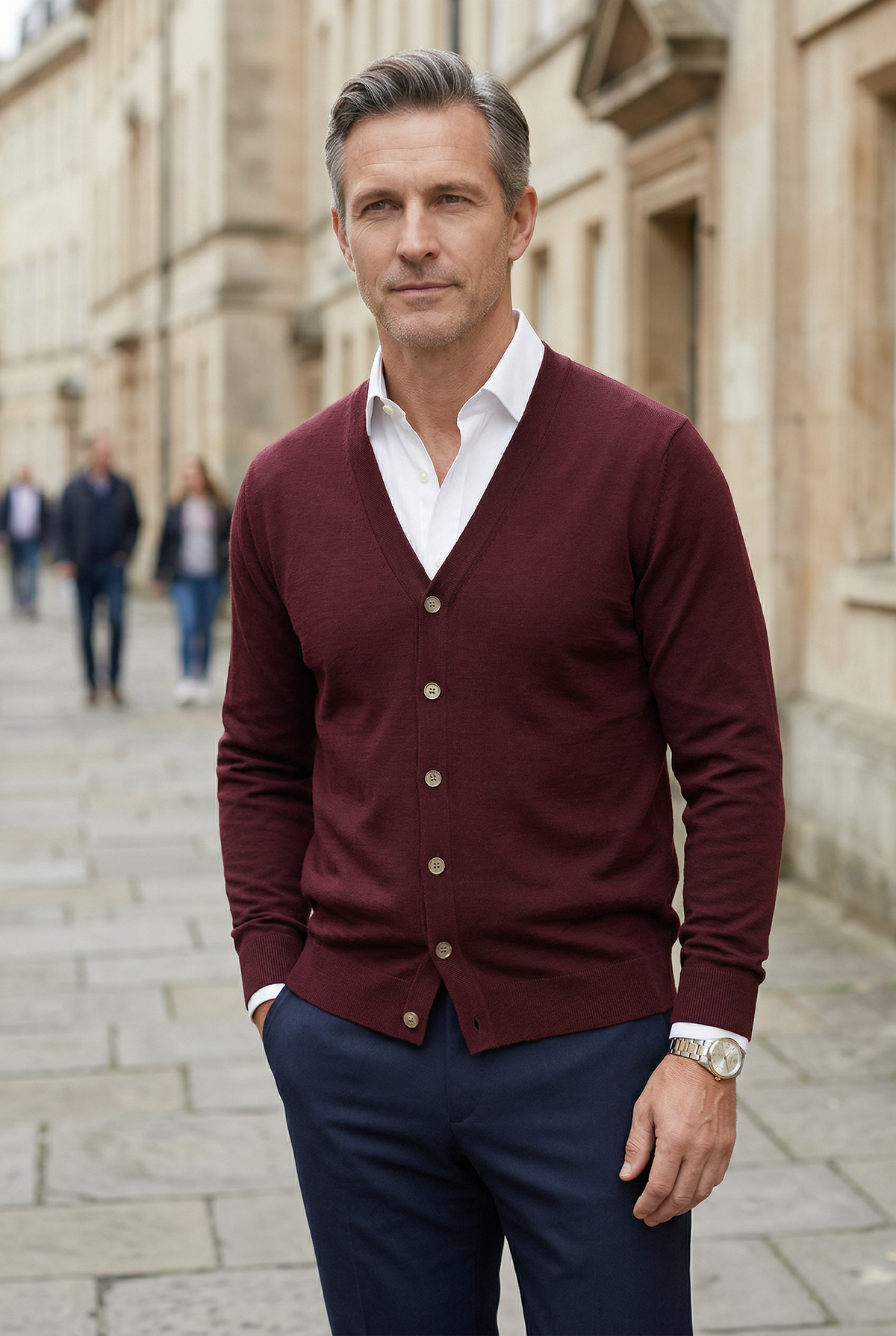 Cardigan homme à col en V boutonné en maille fine à manches longues 4