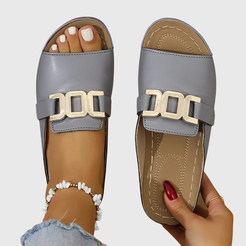 Capucine – Mules à boucle femme