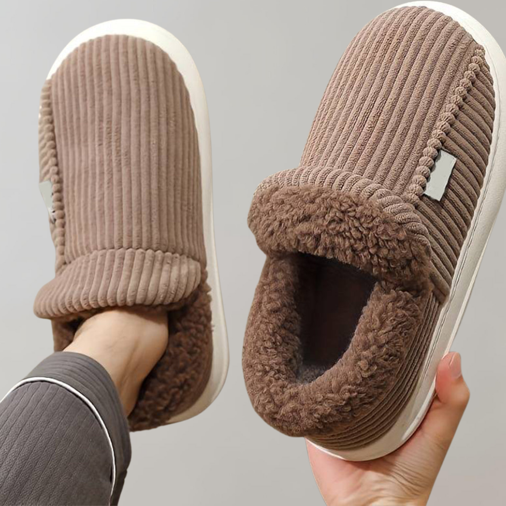 Chaussons d'hiver femme mules côtelés à rebord fourré 2
