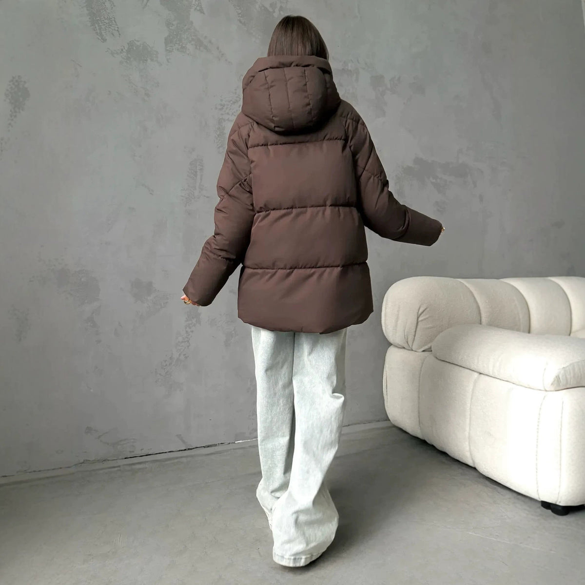 Doudoune oversize femme à capuche avec poches intégrées 9