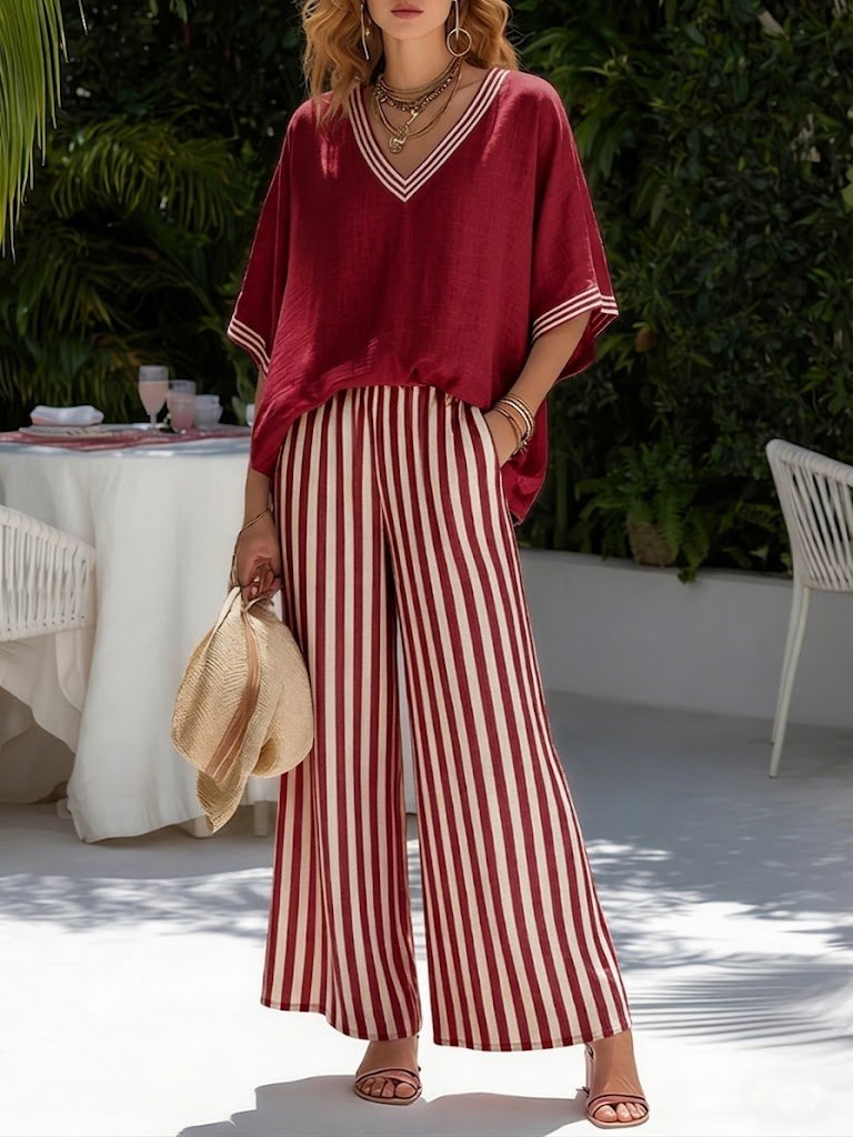 Ensemble femme en lin et coton à col V et pantalon large rayé