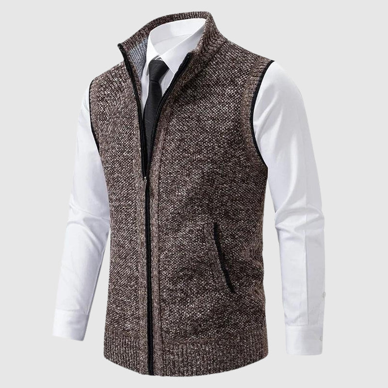 Gilet homme sans manches en laine zippé à col rabattu 2