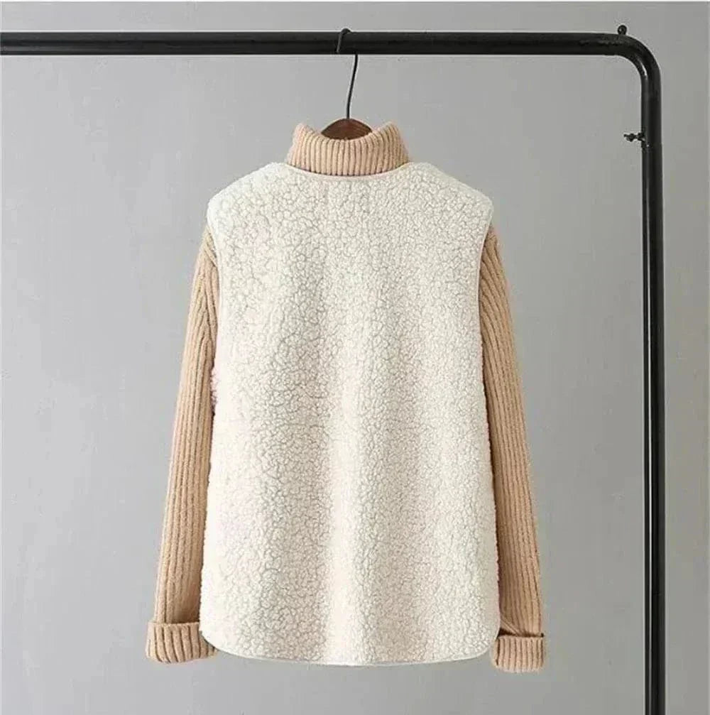 Gilet sans manches femme boutonné à poches et coupe droite 5
