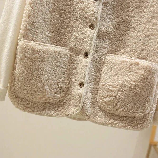 Gilet sans manches femme boutonné à poches et coupe droite 8