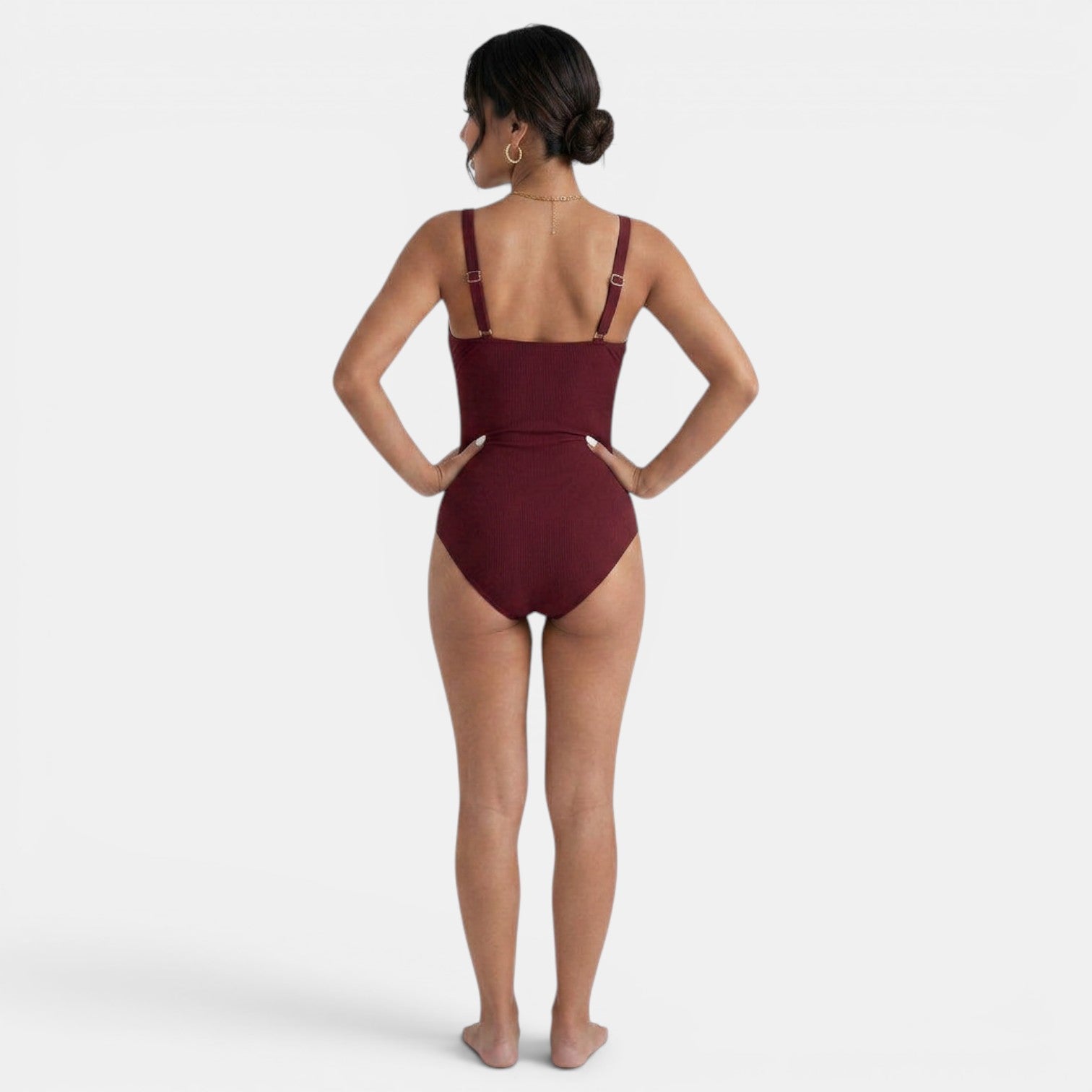 Manon – Maillot de bain une pièce femme galbant coupe sport