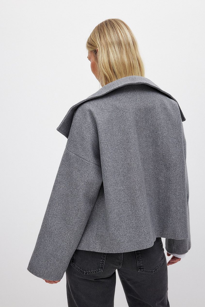 Manteau court femme en laine oversize double boutonnage 10