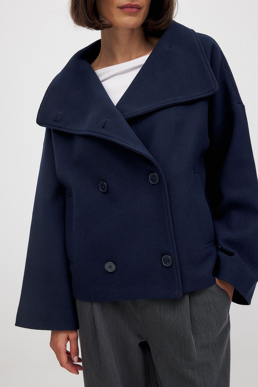 Manteau court femme en laine oversize double boutonnage 2