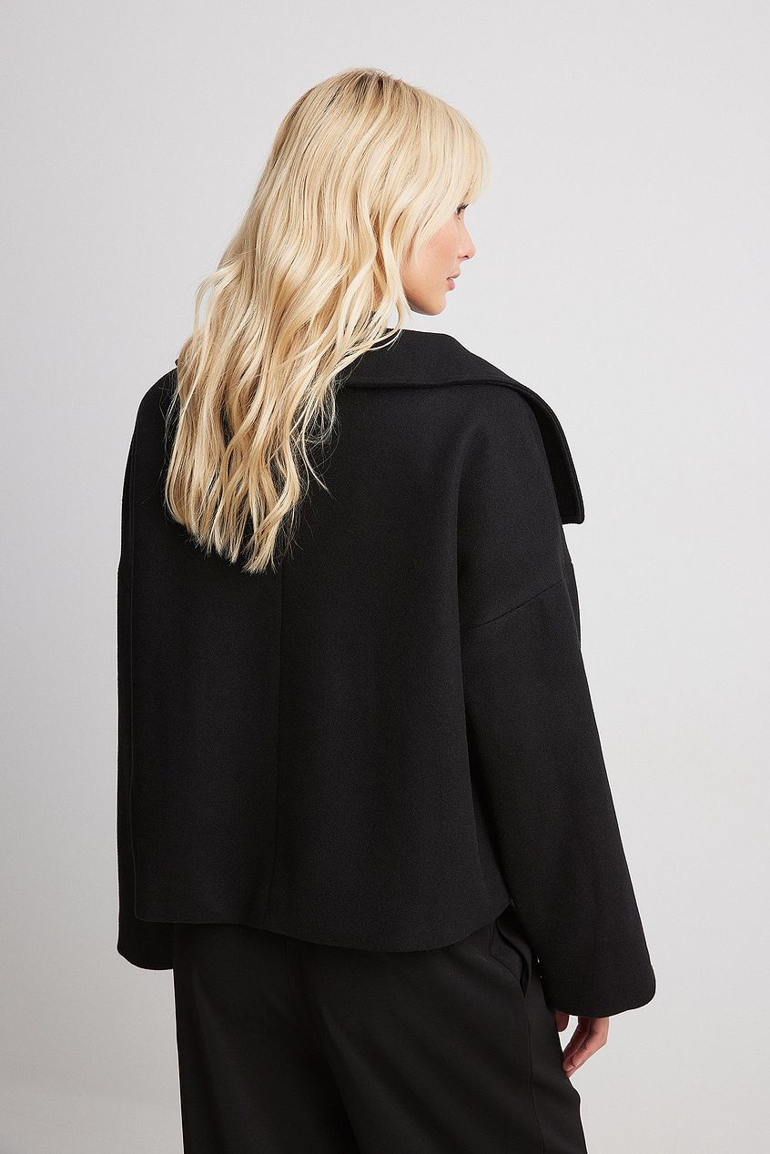 Manteau court femme en laine oversize double boutonnage 5
