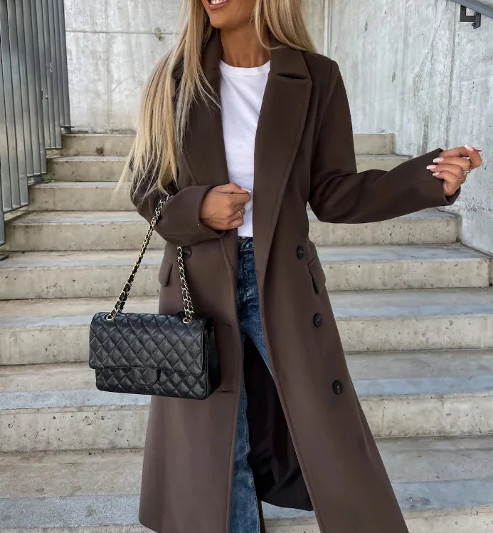 Manteau femme long ceinturé à revers et double boutonnage 2
