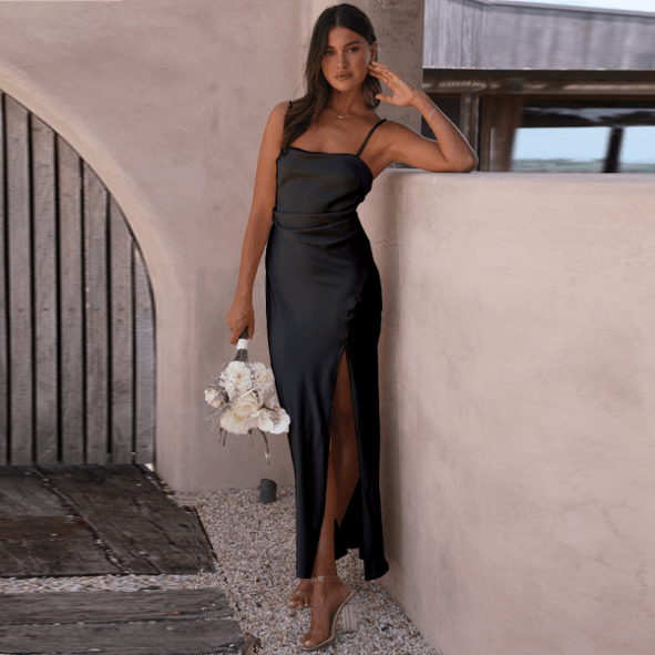 Lison – Robe maxi à fines bretelles avec fente à la cuisse femme