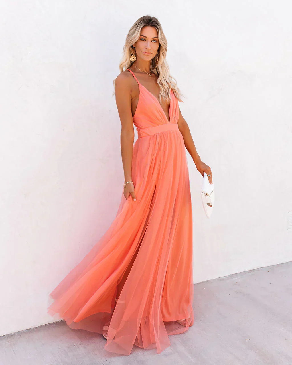 Lina – Robe fluide orange pour femme – Éclat, légèreté et allure assurée
