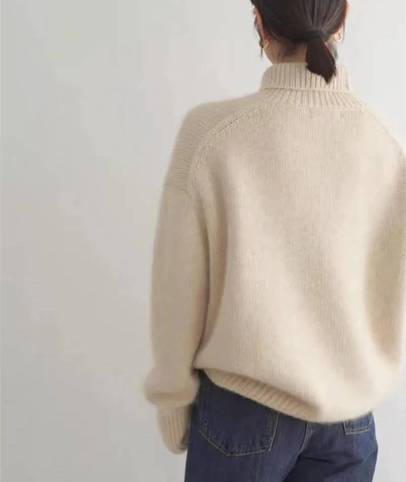 Pull col roulé femme en laine oversize 8