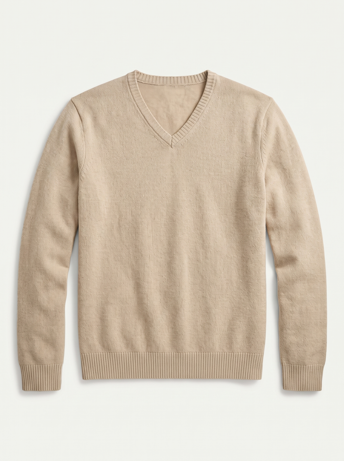 Pull col V homme en laine à bords-côtes et coupe classique 8