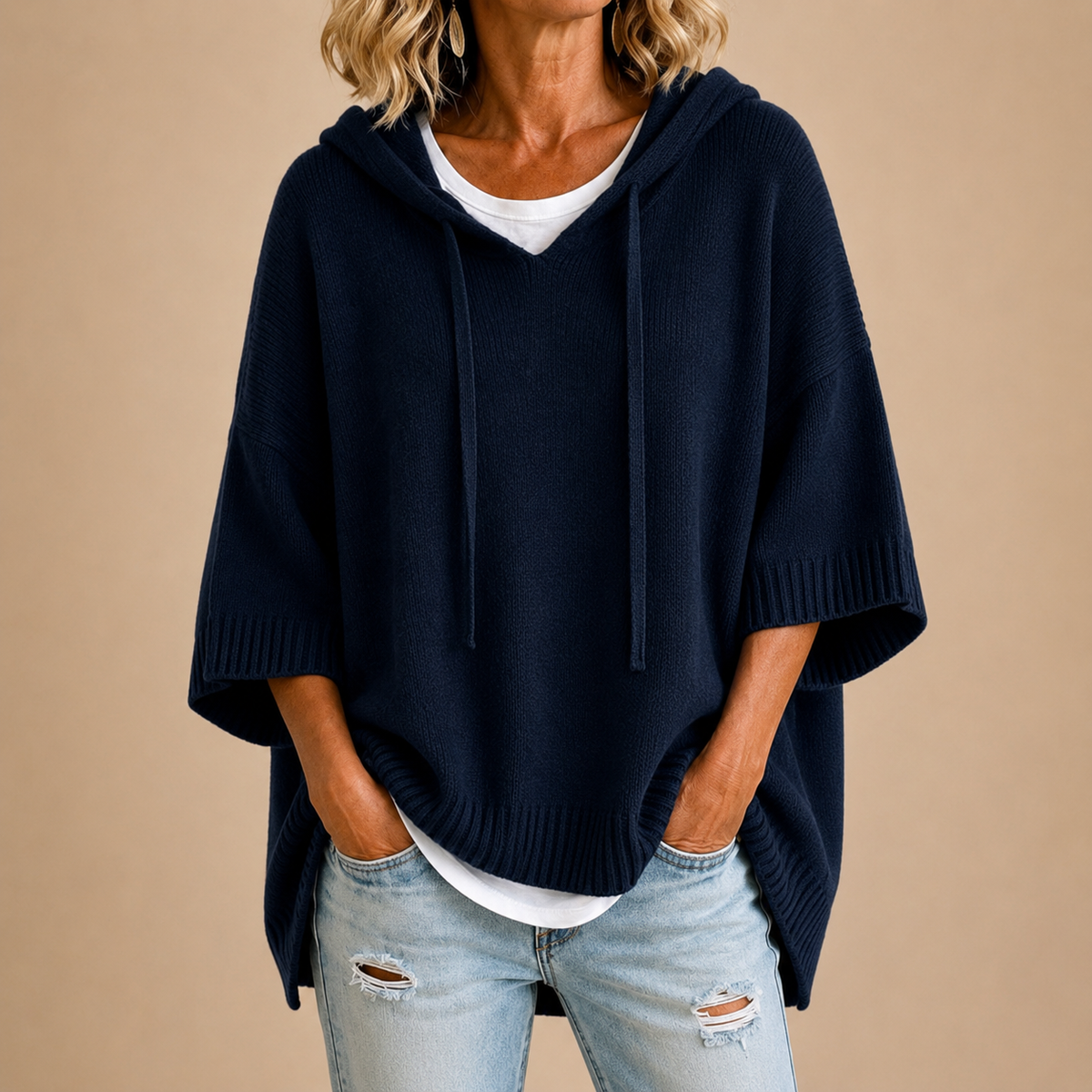 Pull femme à capuche ample en maille 7