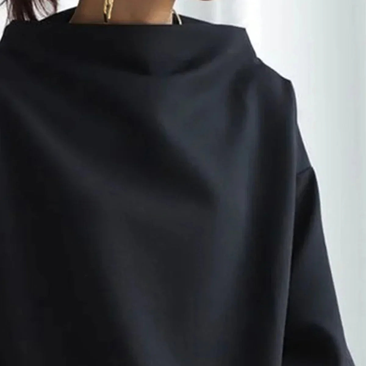 Pull oversize femme à col large coupe ample 3
