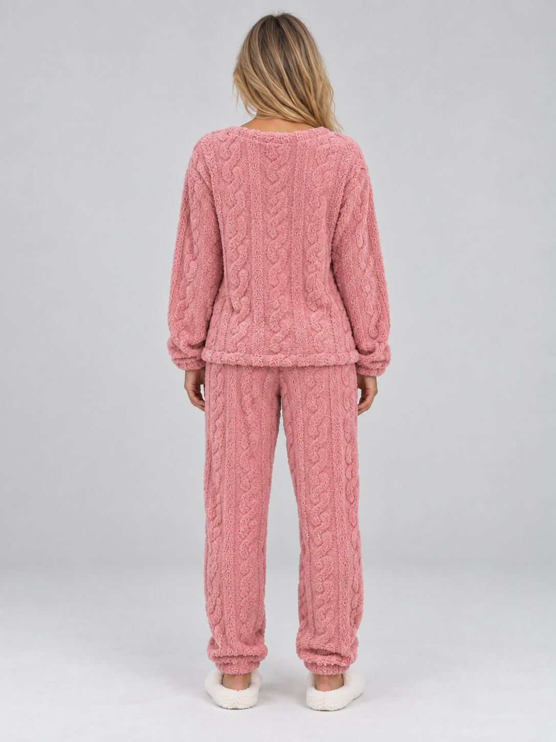 Pyjama femme en polaire torsadée à col rond et manches longues 4