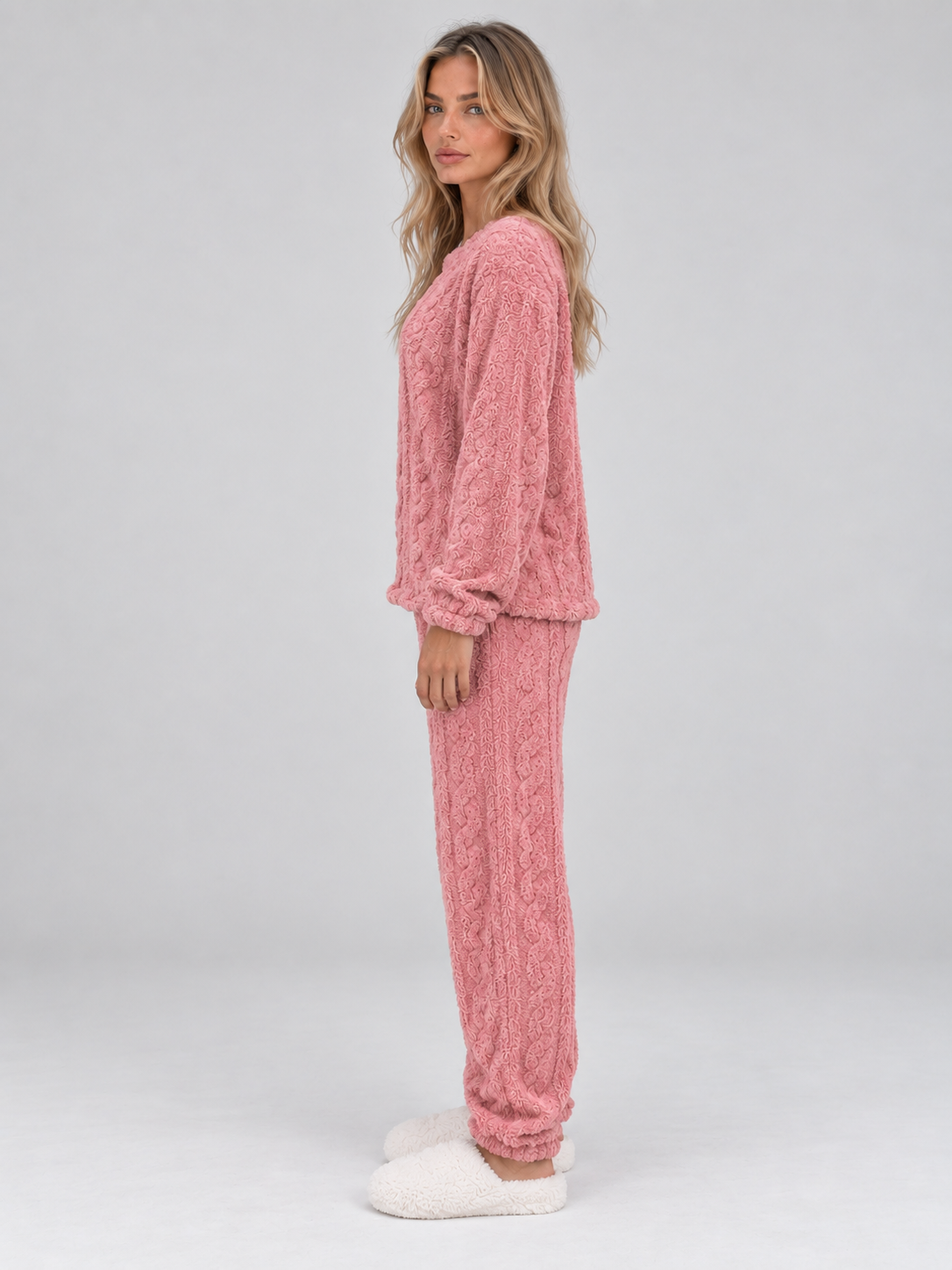 Pyjama femme en polaire torsadée à col rond et manches longues 5