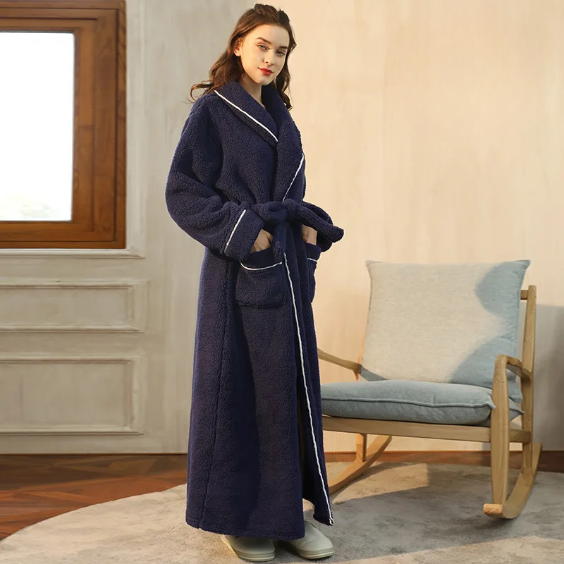 Robe de chambre longue en flanelle à col châle et ceinture 10