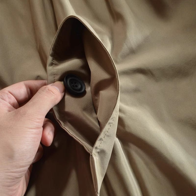 Trench-coat homme mi-long boutonné à col chemise 8