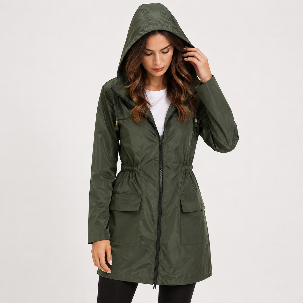 Veste de pluie femme déperlante et coupe-vent à capuche avec cordon à la taille 1