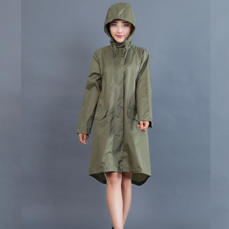Veste de pluie femme imperméable et coupe-vent mi-longue à capuche boutonnée 2