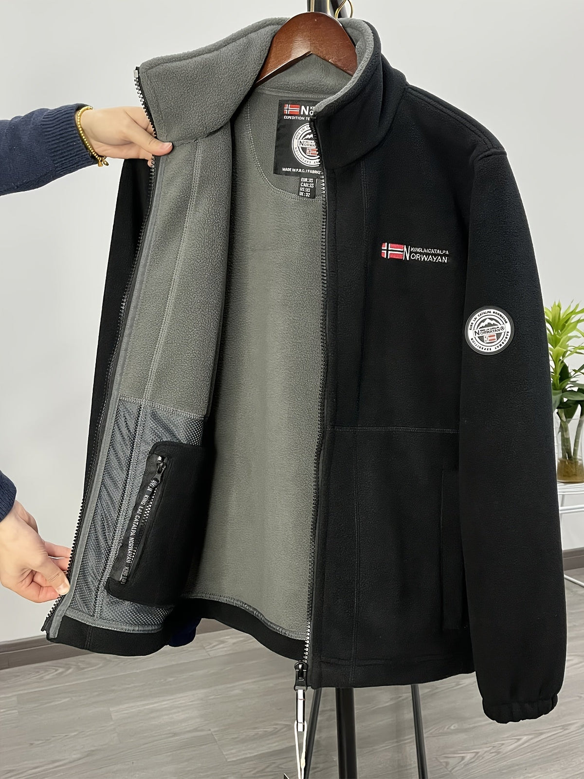 Veste polaire homme légère et chaude à col montant 26