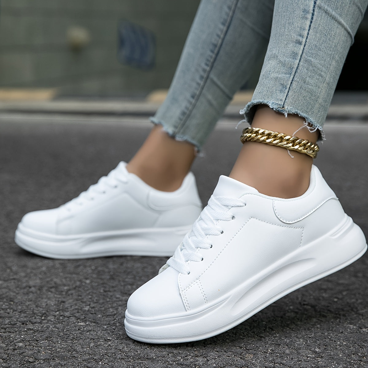Baskets blanches femme – confort renforcé et maintien longue durée