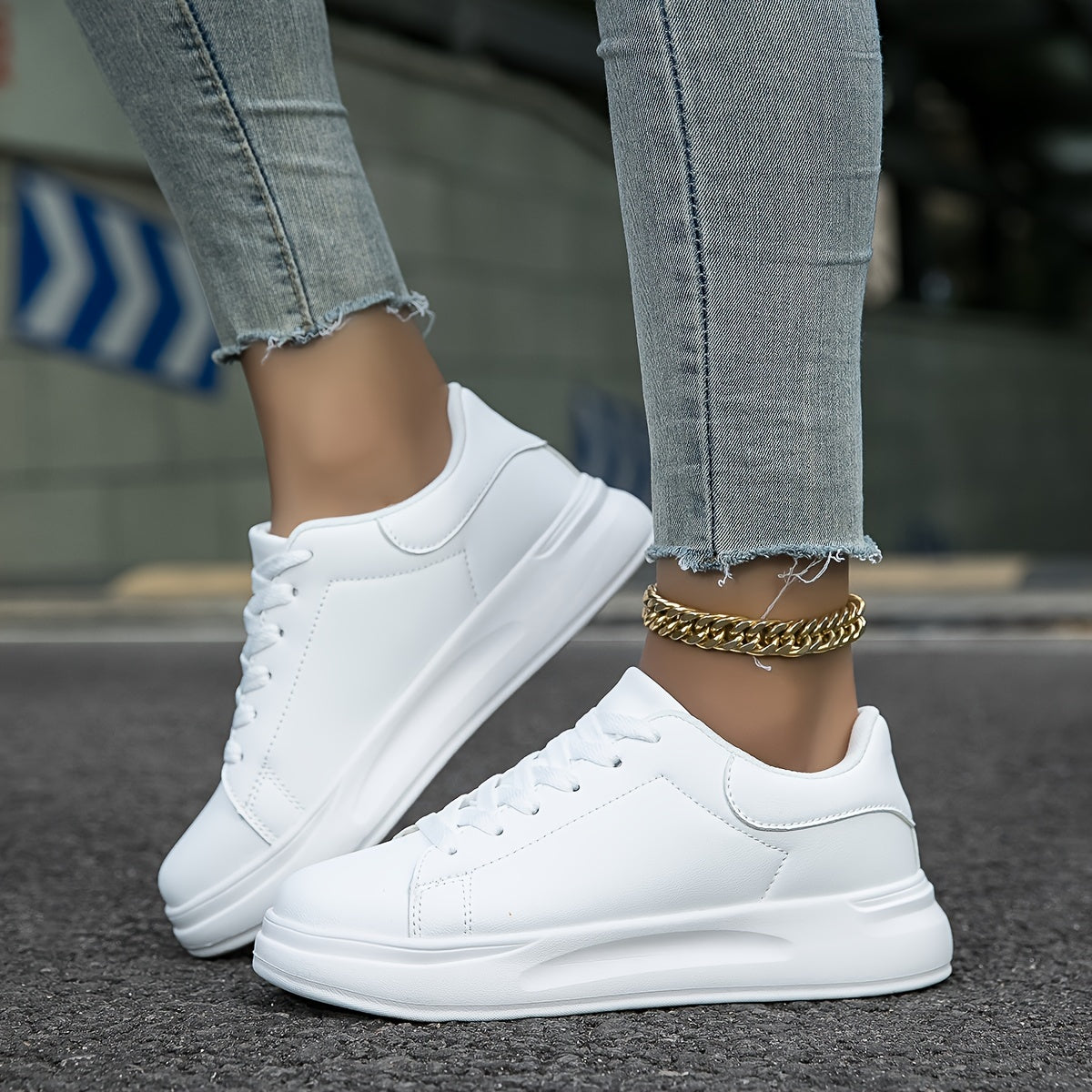 Baskets blanches femme – confort renforcé et maintien longue durée