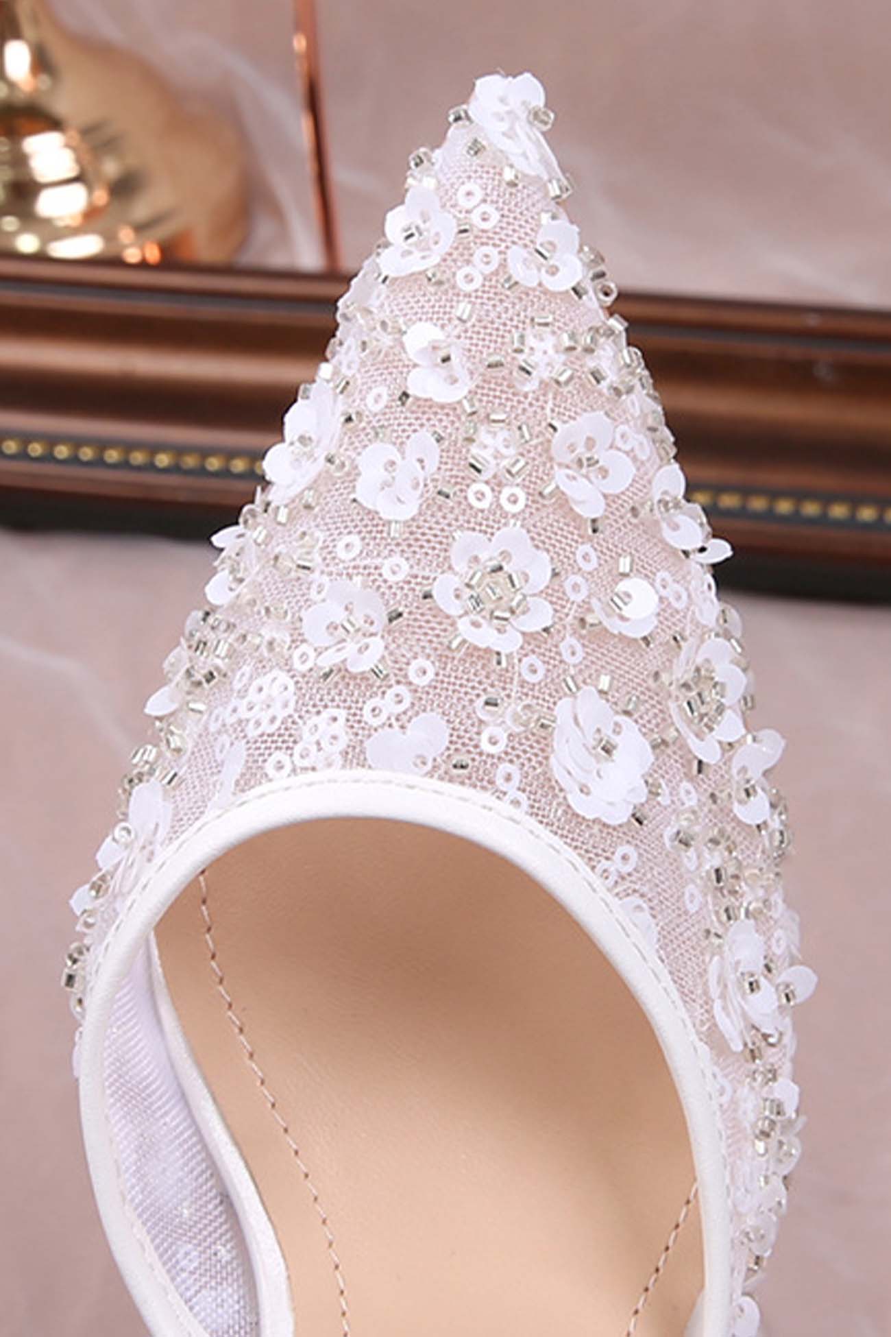 Alizée – Escarpins à Talons avec Dentelle Fleurie en Résille