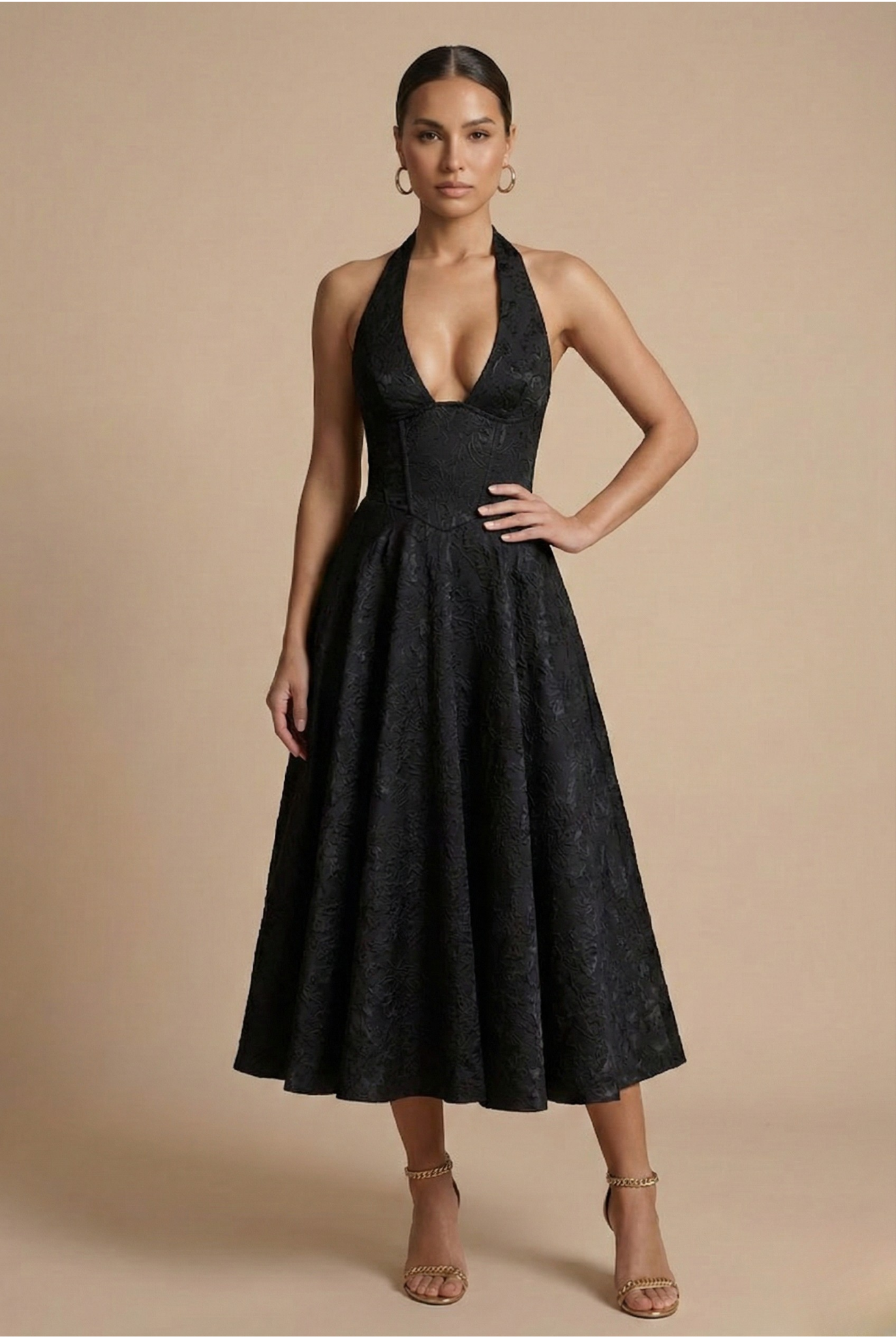 Anaïs – Robe midi dos-nu à corsage ajusté et jupe évasée femme