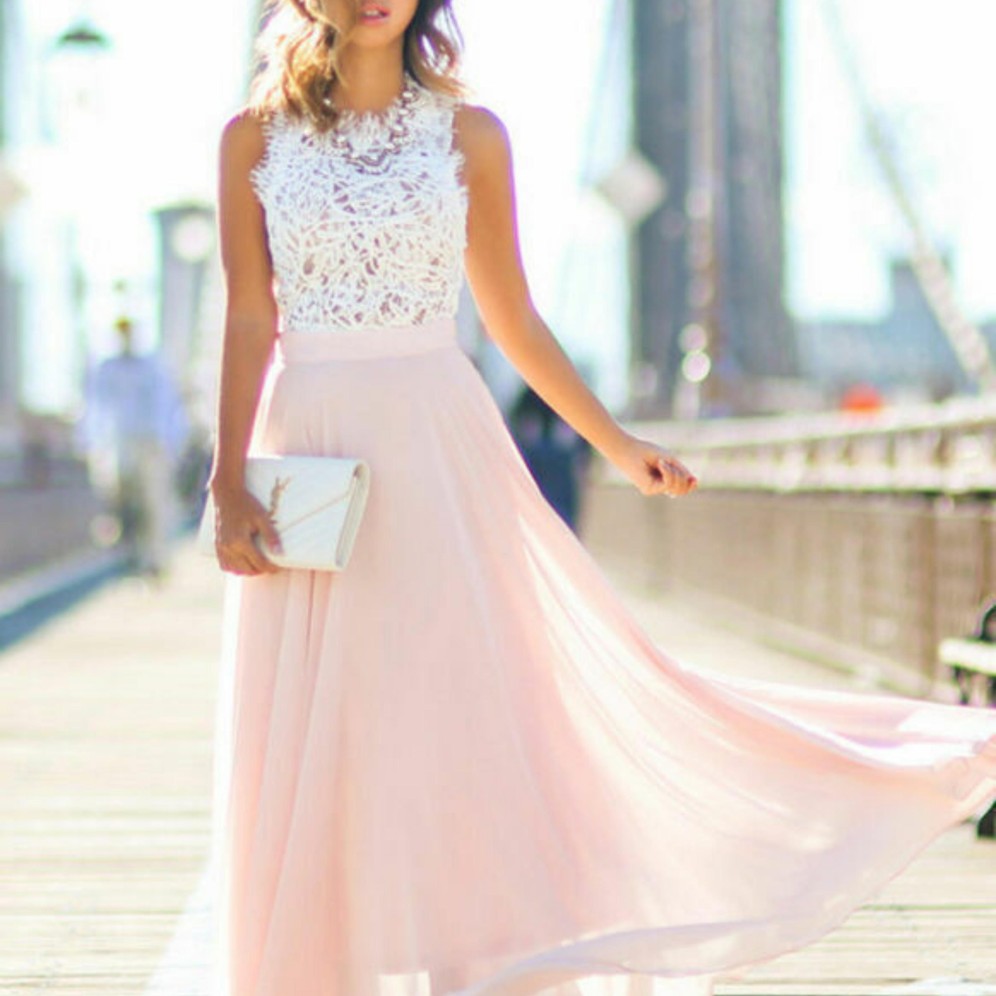 Capucine – Robe longue d'été en dentelle à jupe fluide sans manches femme
