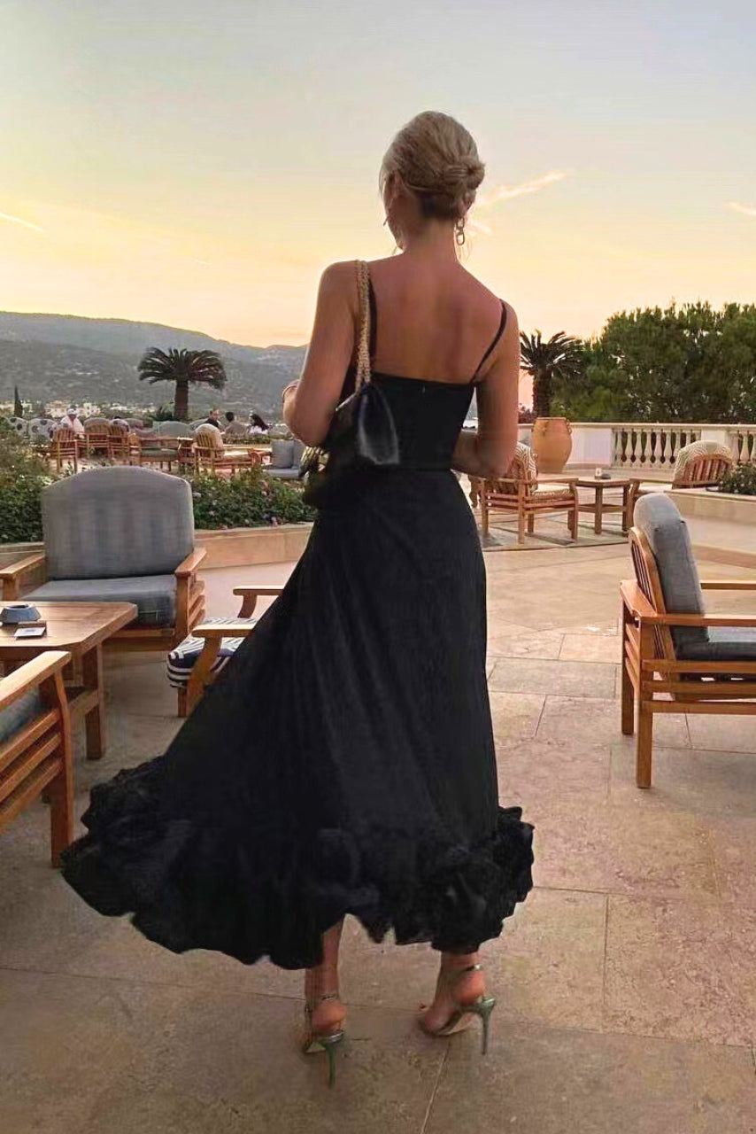 Juliette – Robe maxi à fines bretelles avec jupe évasée et ourlet à volants femme