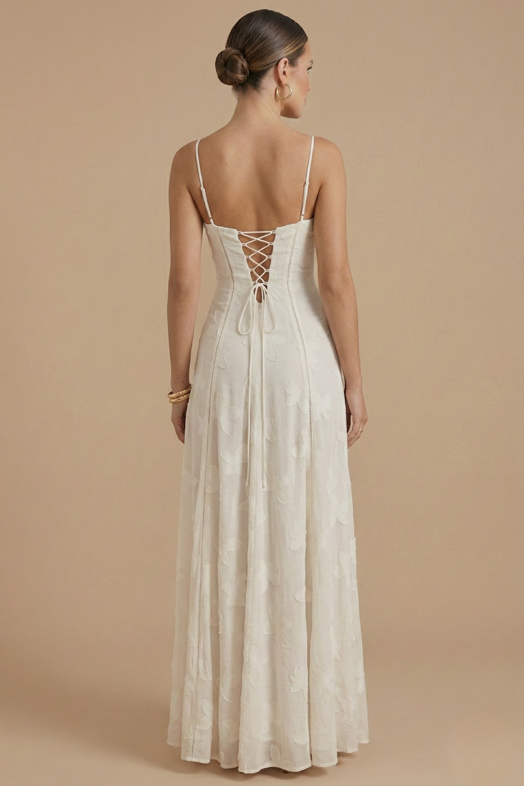 Joséphine – Robe maxi fleurie élégante à bretelles fines et corsage ajusté femme