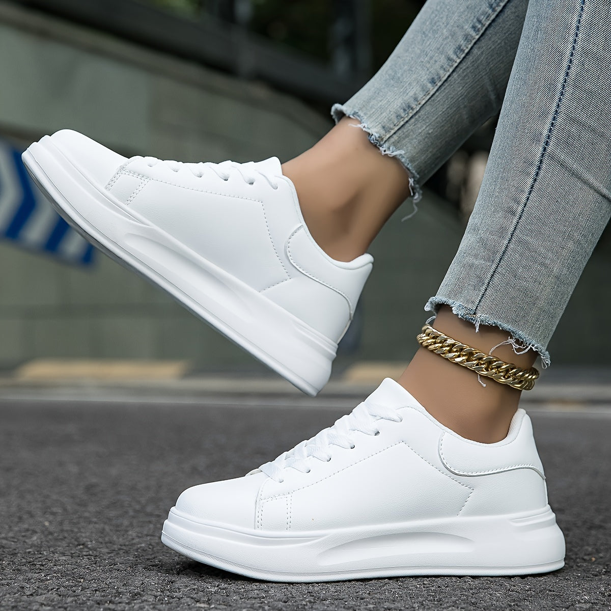 Baskets blanches femme – confort renforcé et maintien longue durée