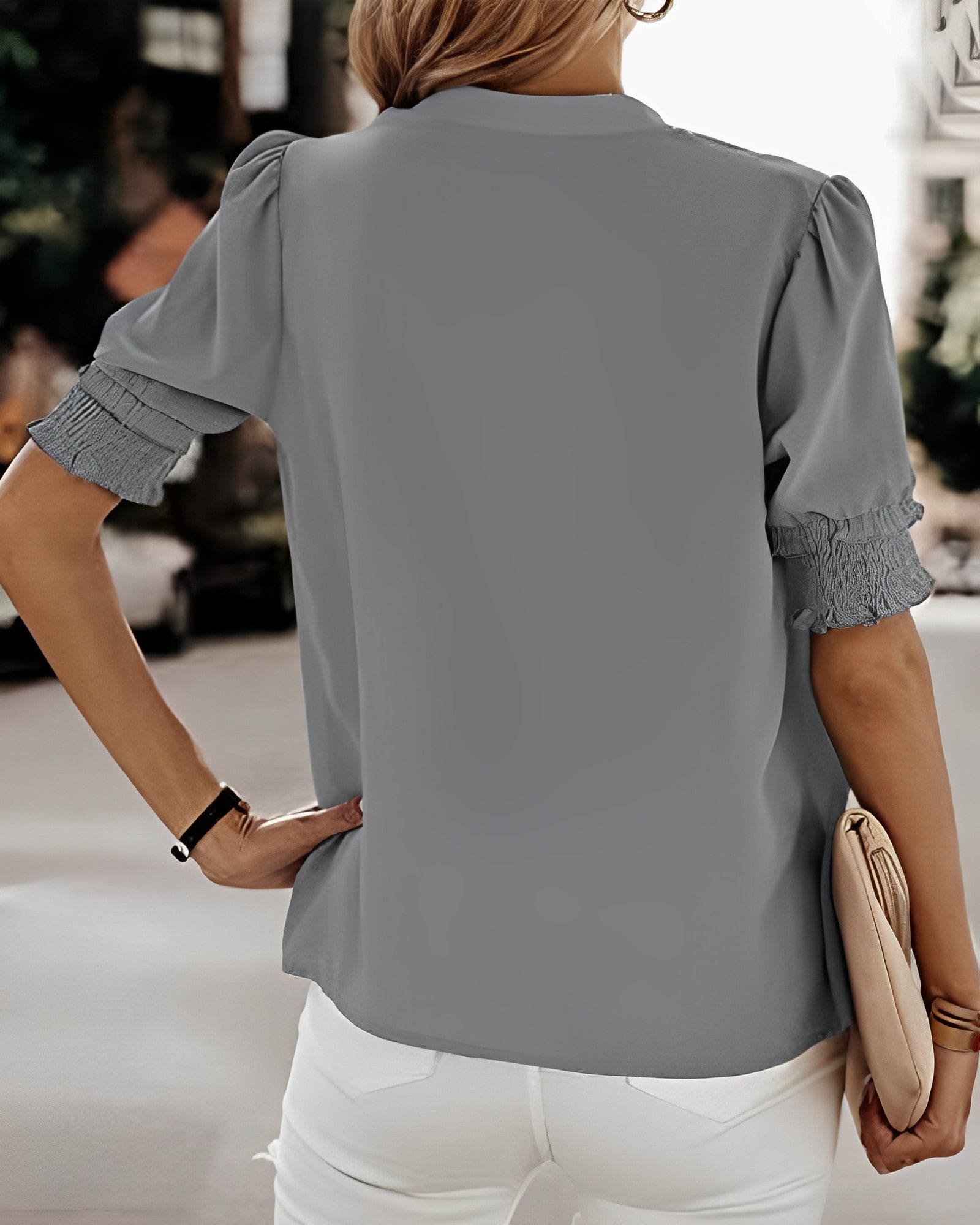 Capucine – Blouse à manches courtes et col en V femme