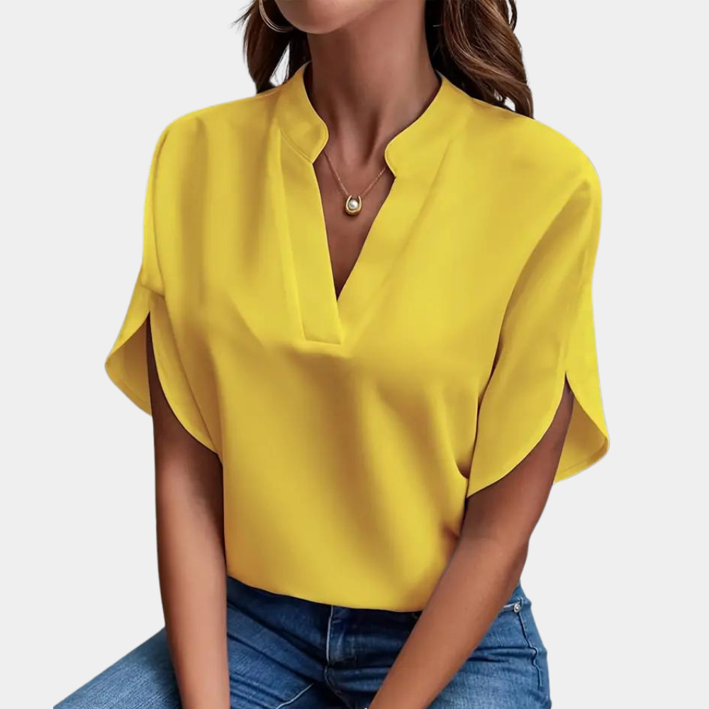 Blouse unie à col V et manches courtes – élégance légère et style polyvalent