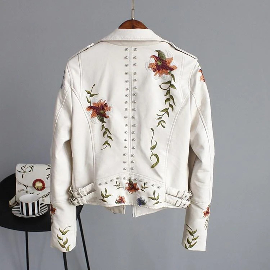 Veste en similicuir pour femme automne brodée avec détails cloutés à coupe ajustée Élodie